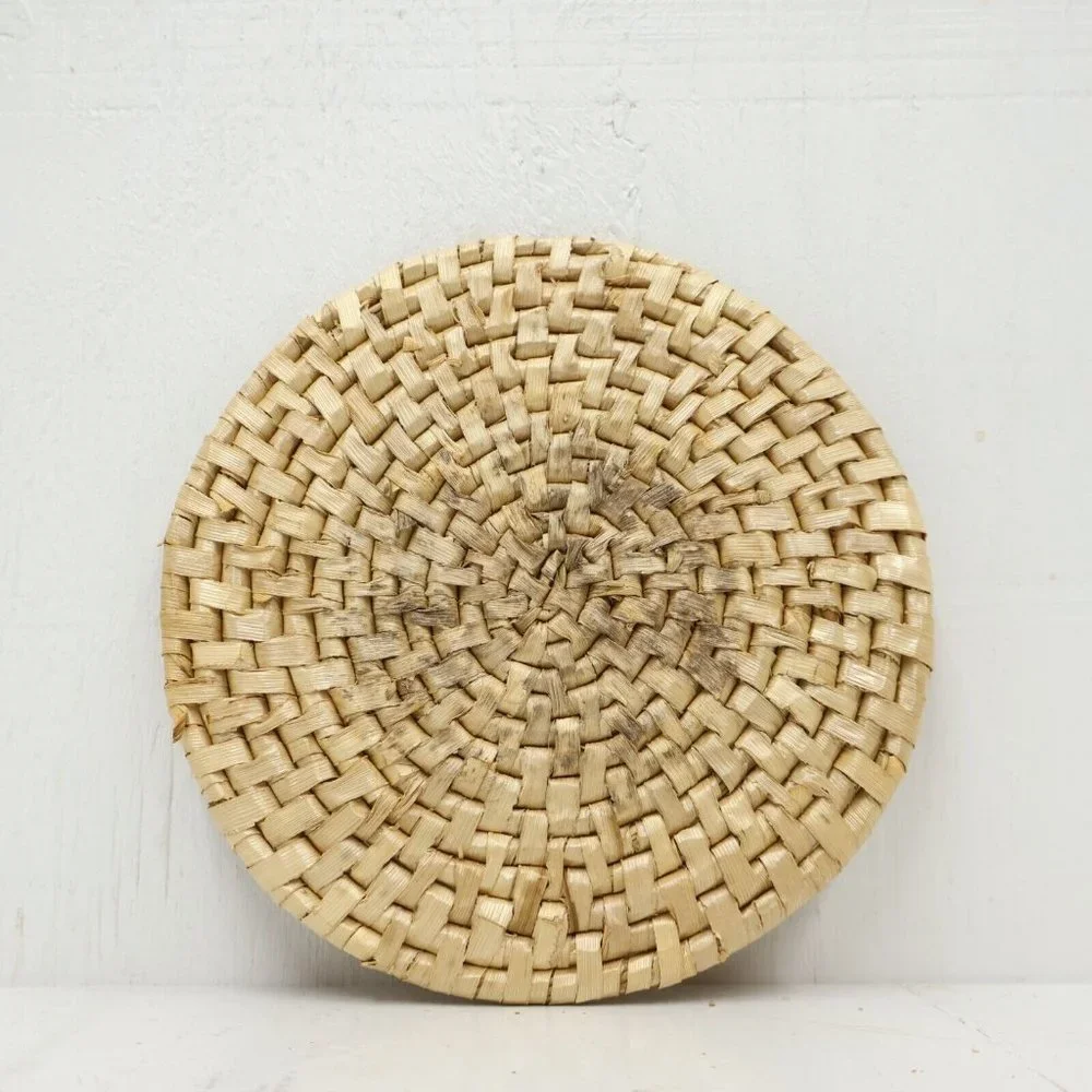 Vintage Rattan Whicker Thistle Natural Fiber 6in Diameter Trivet Coaster Set